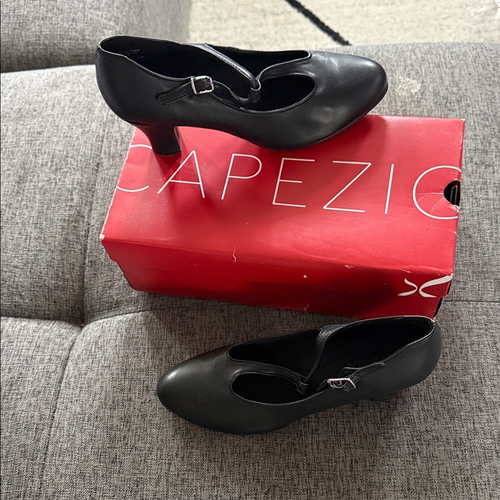Capezio Women's Black Heeled Shoes